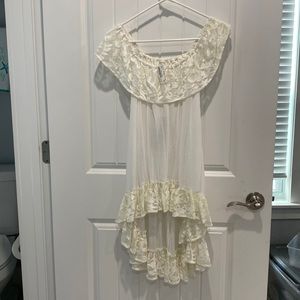 Hi low gauze cream blouse